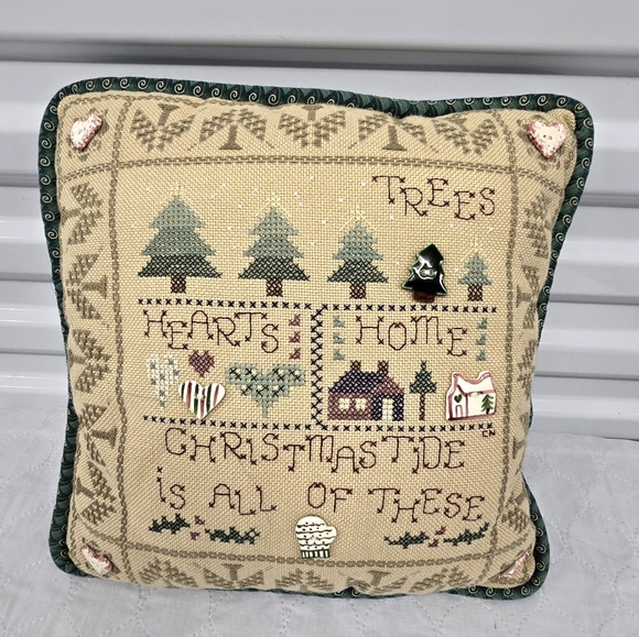 Vtg Handmade Christmas Crosstitched Folk Art Throw Pillow Ceramic Ornaments EUC - Picture 1 of 15